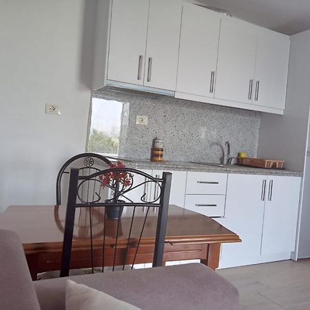 Vila Pasha Sarandë Habitación foto